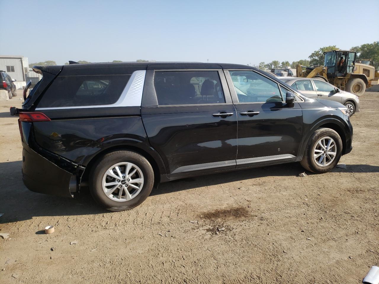 2024 KIA CARNIVAL L - Фото 3