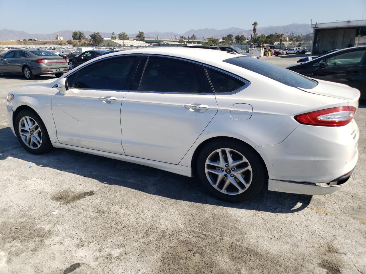 2014 FORD FUSION SE - Фото 2