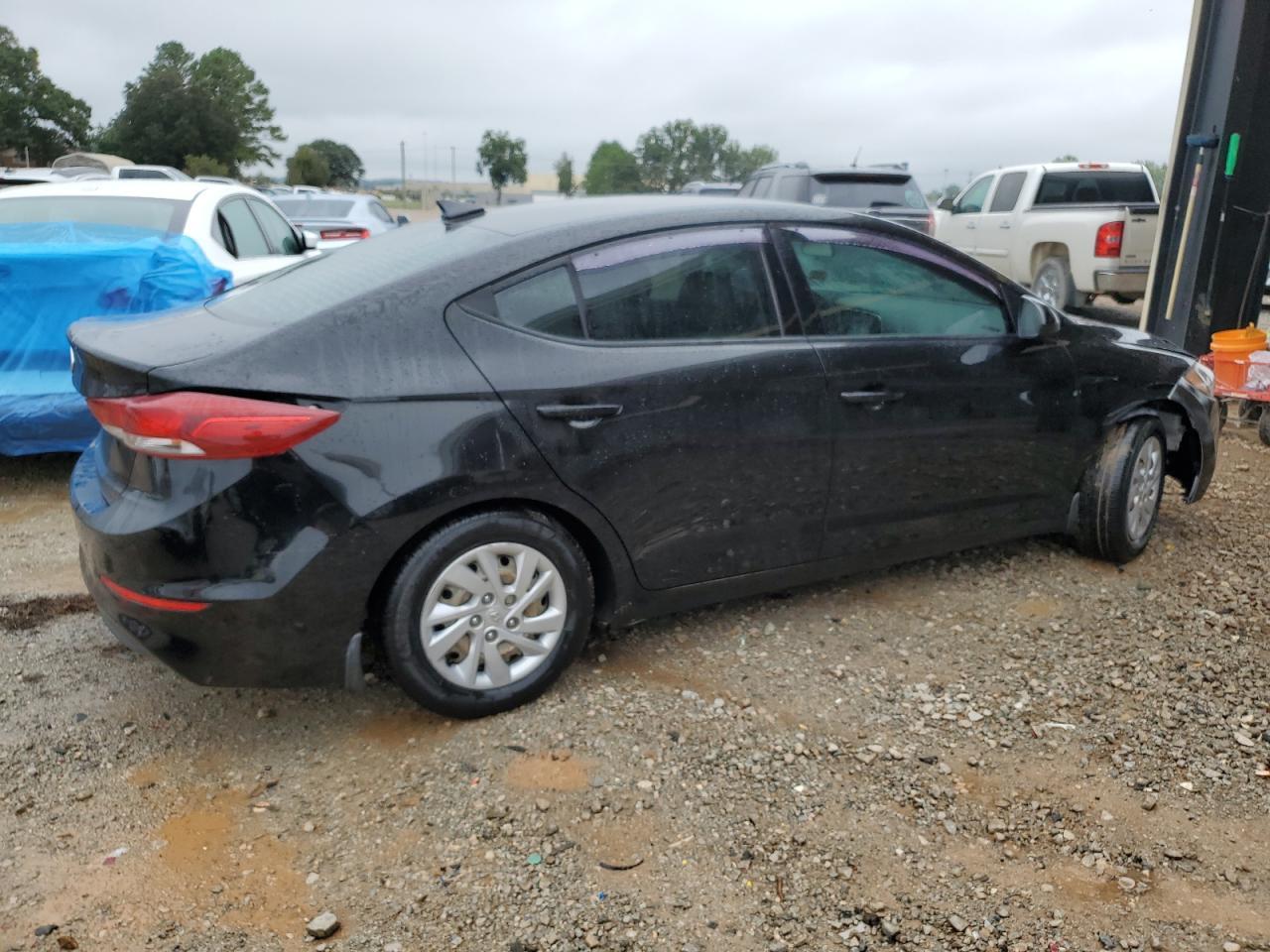 2018 HYUNDAI ELANTRA SE - Image 3