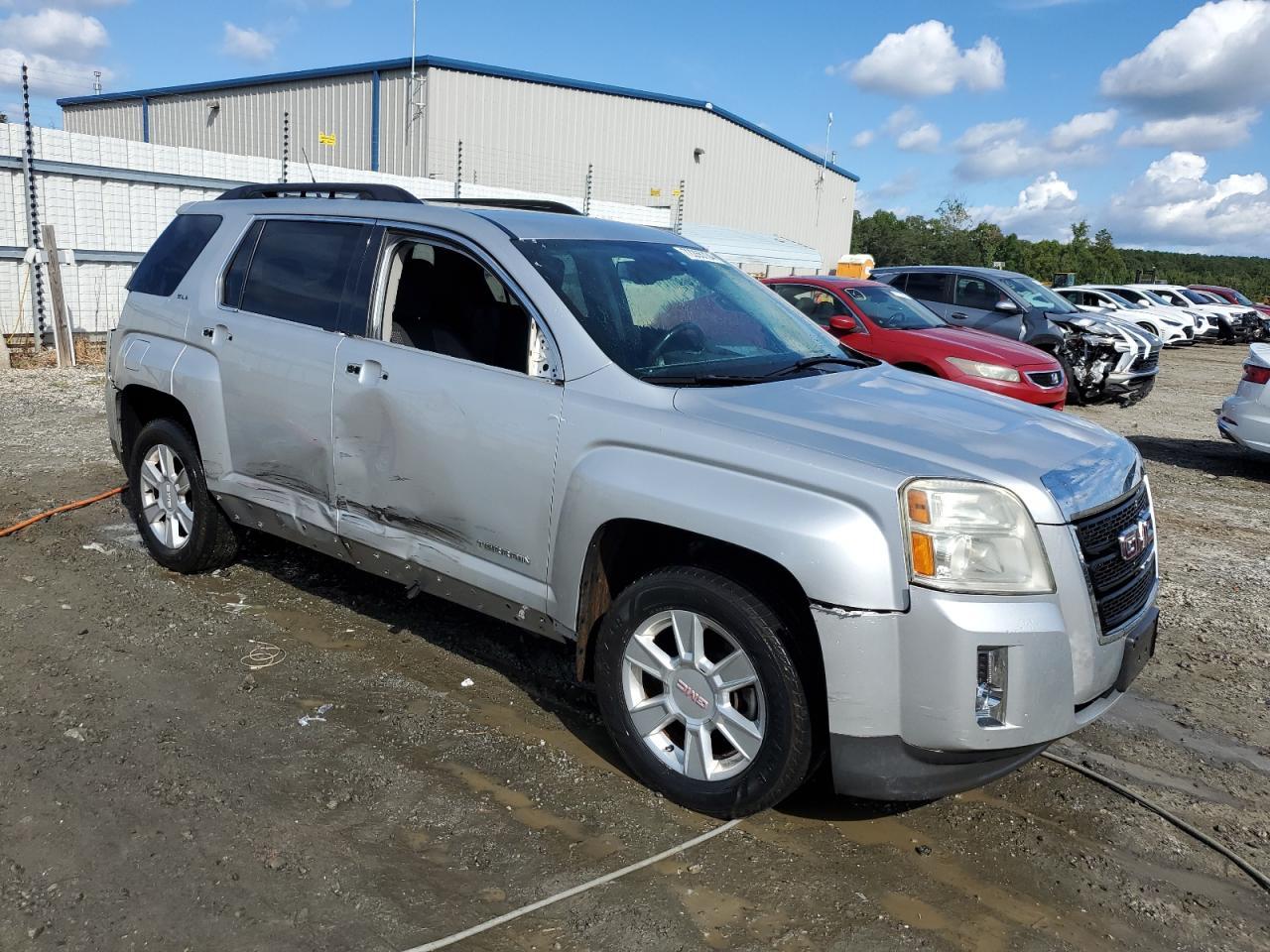 2012 GMC TERRAIN SL - Image 4