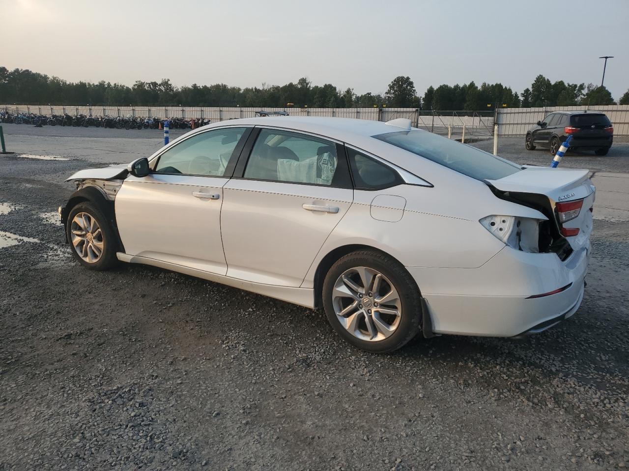 2018 HONDA ACCORD LX - Фото 2