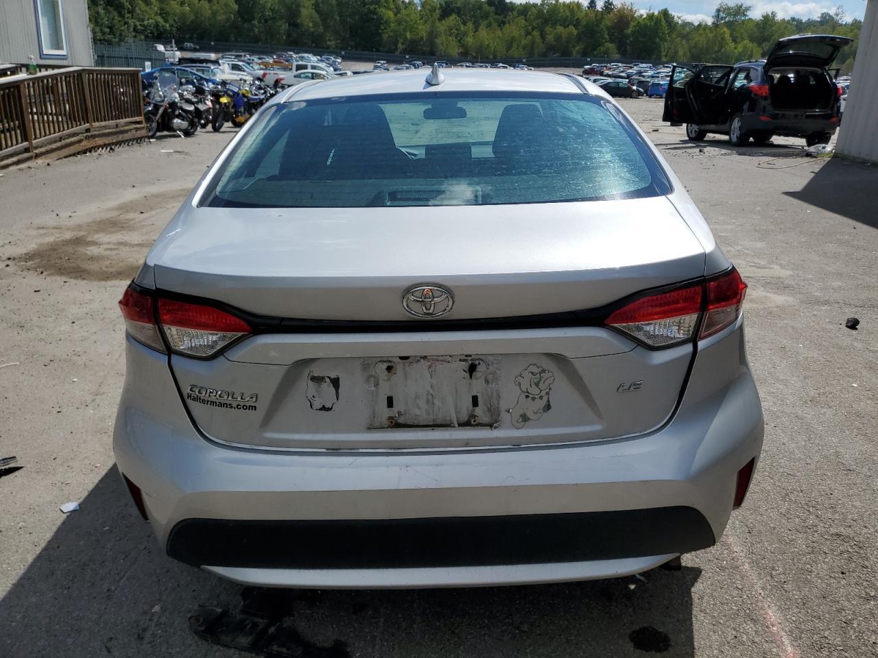 2021 TOYOTA COROLLA LE - Фото 6
