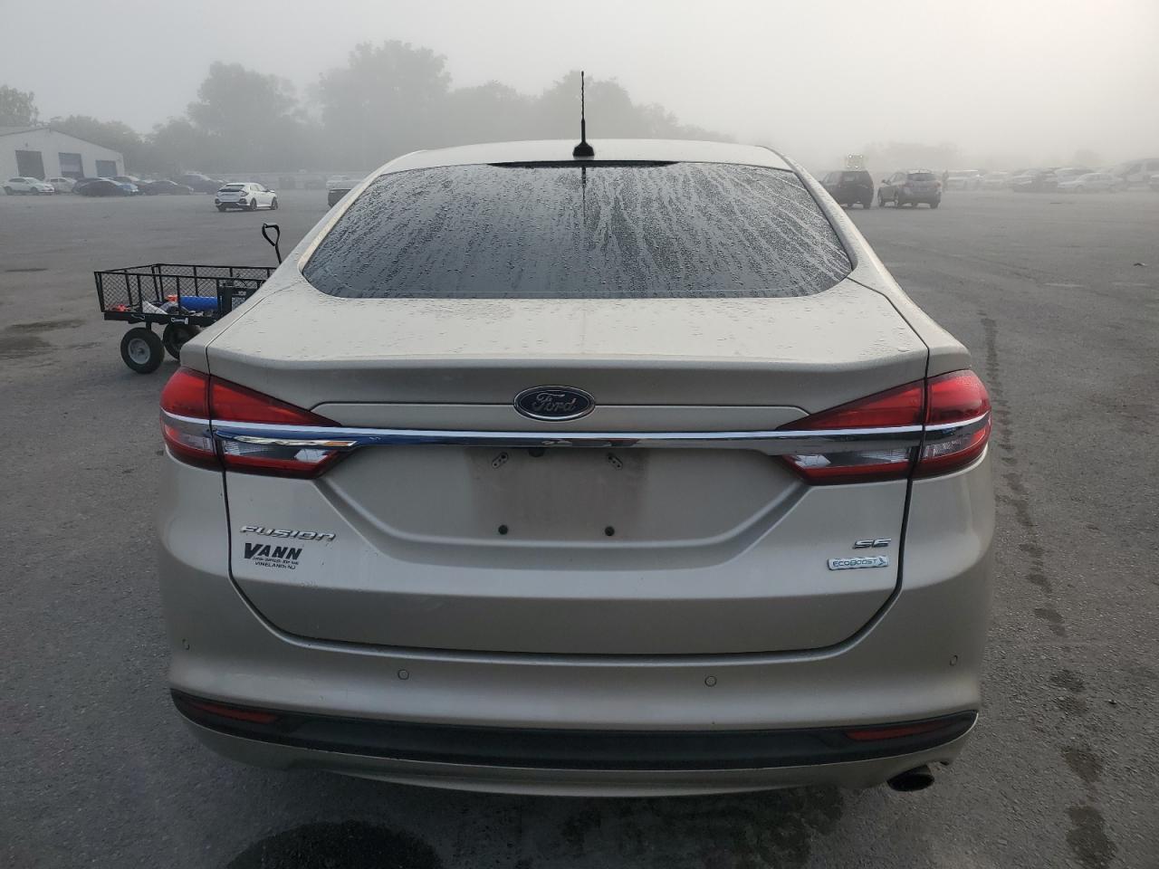 2017 FORD FUSION SE - Image 6