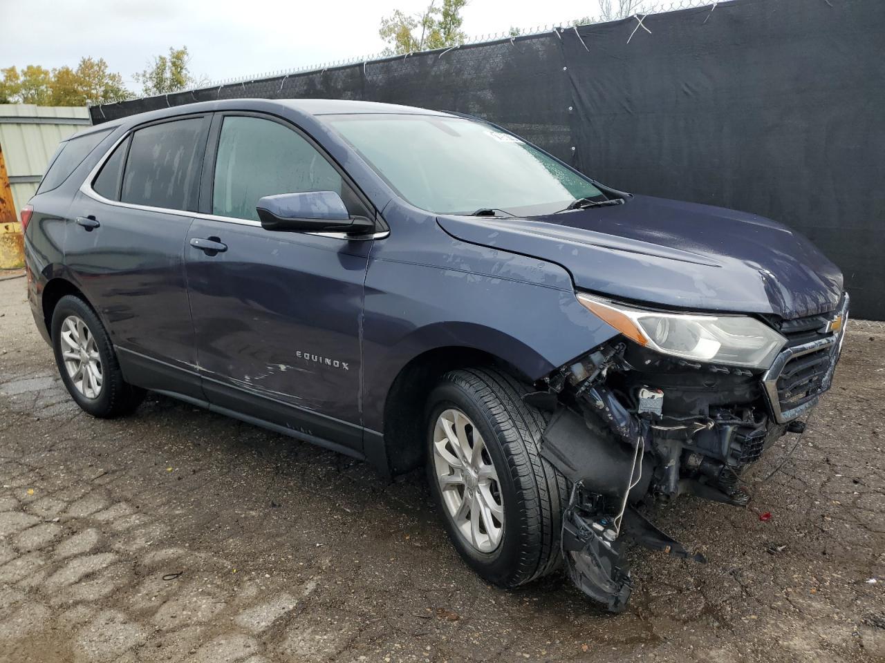 2019 CHEVROLET EQUINOX LT - Image 4