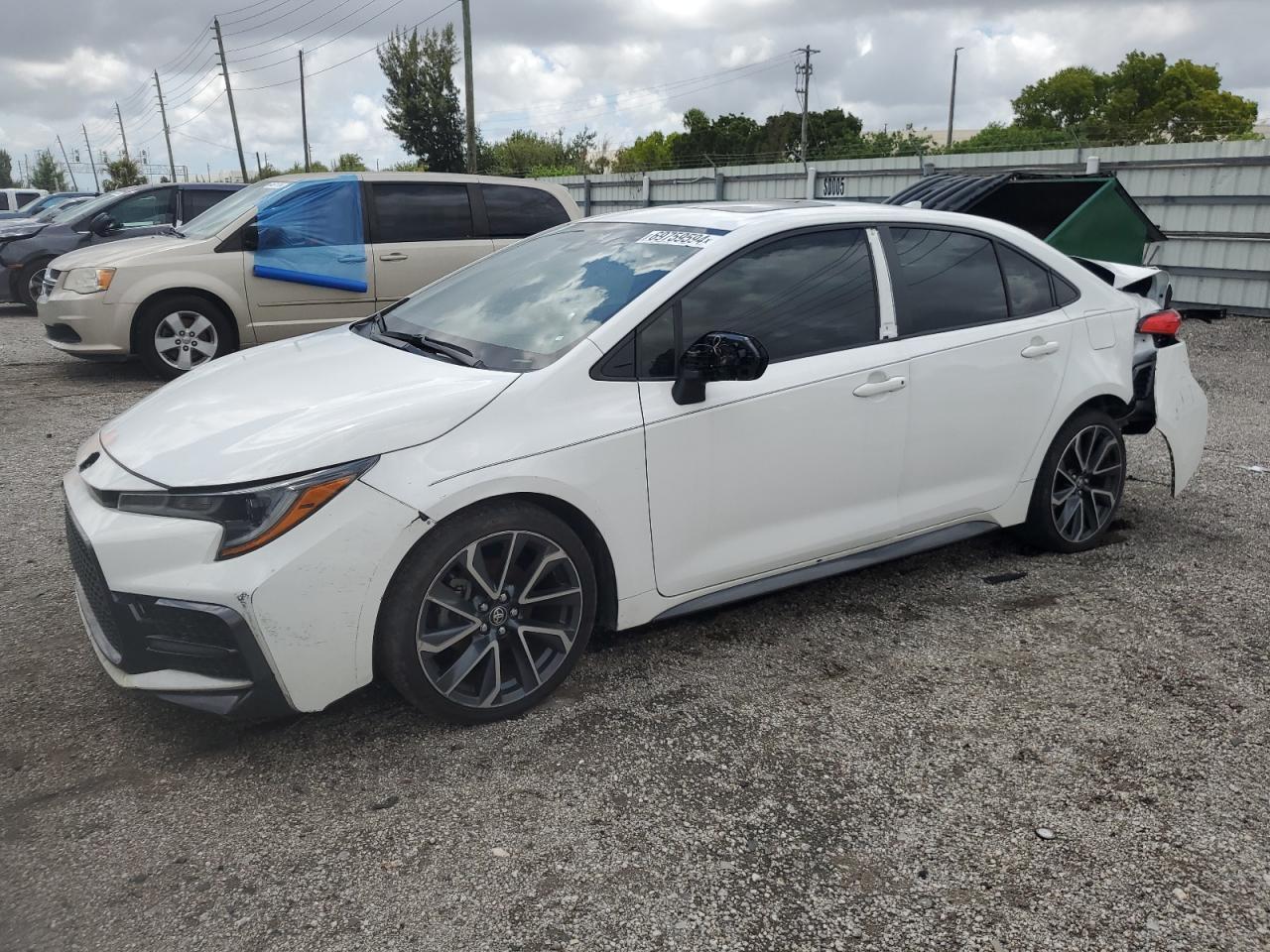 2022 TOYOTA COROLLA SE
