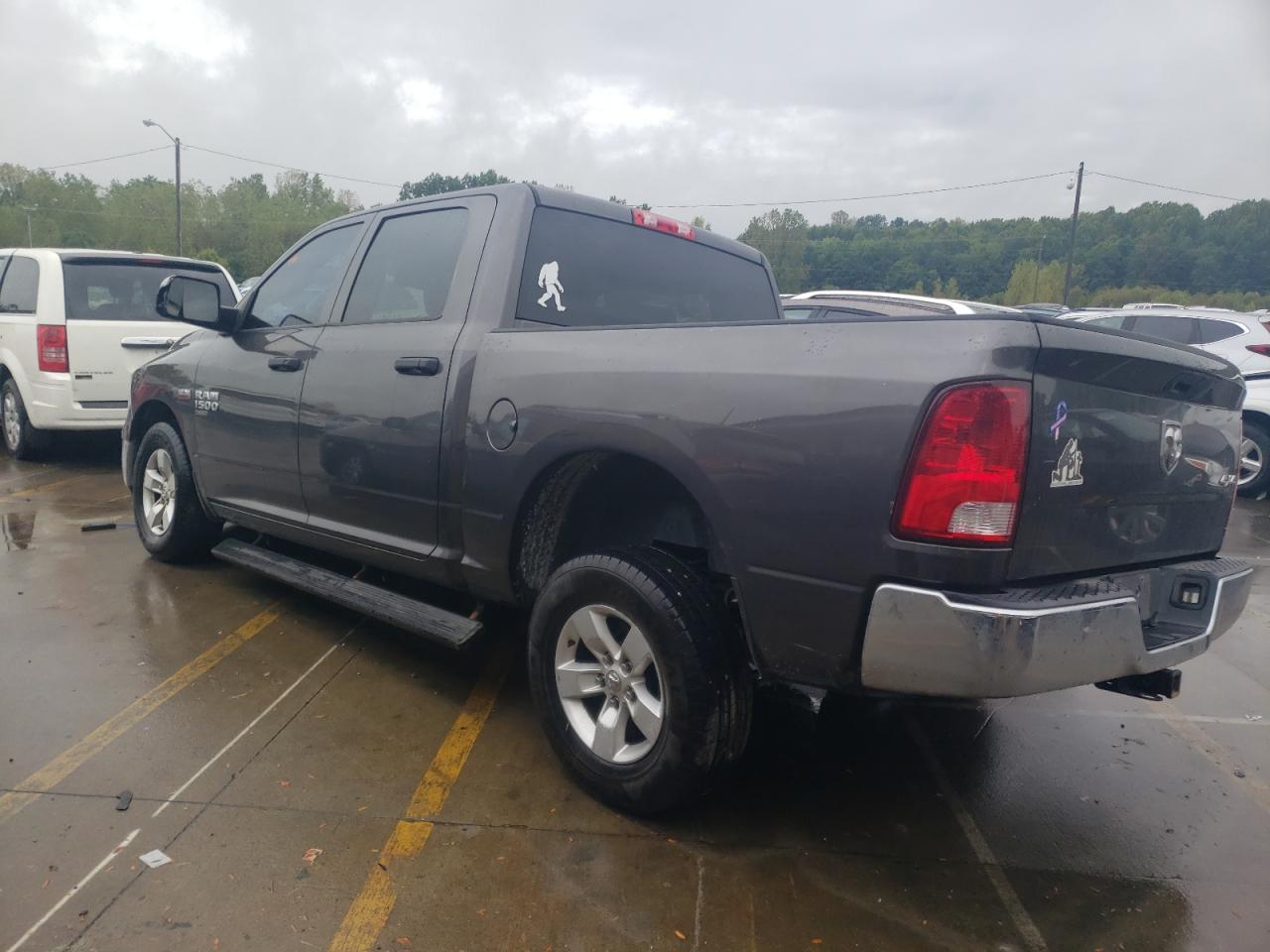 2019 RAM 1500 CLASS - Image 2