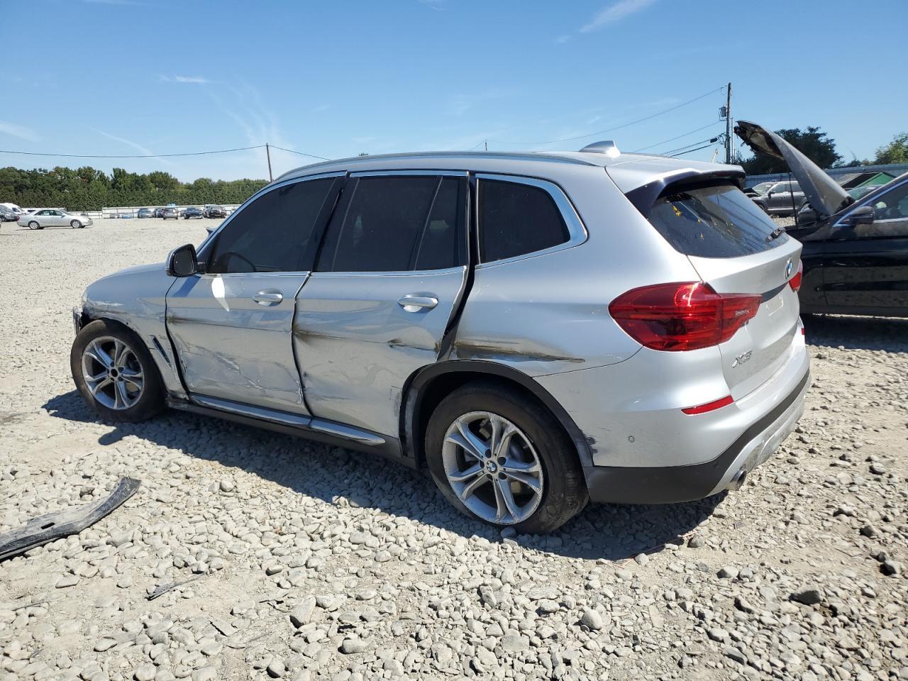 2019 BMW X3 XDRIVE3 - Фото 2