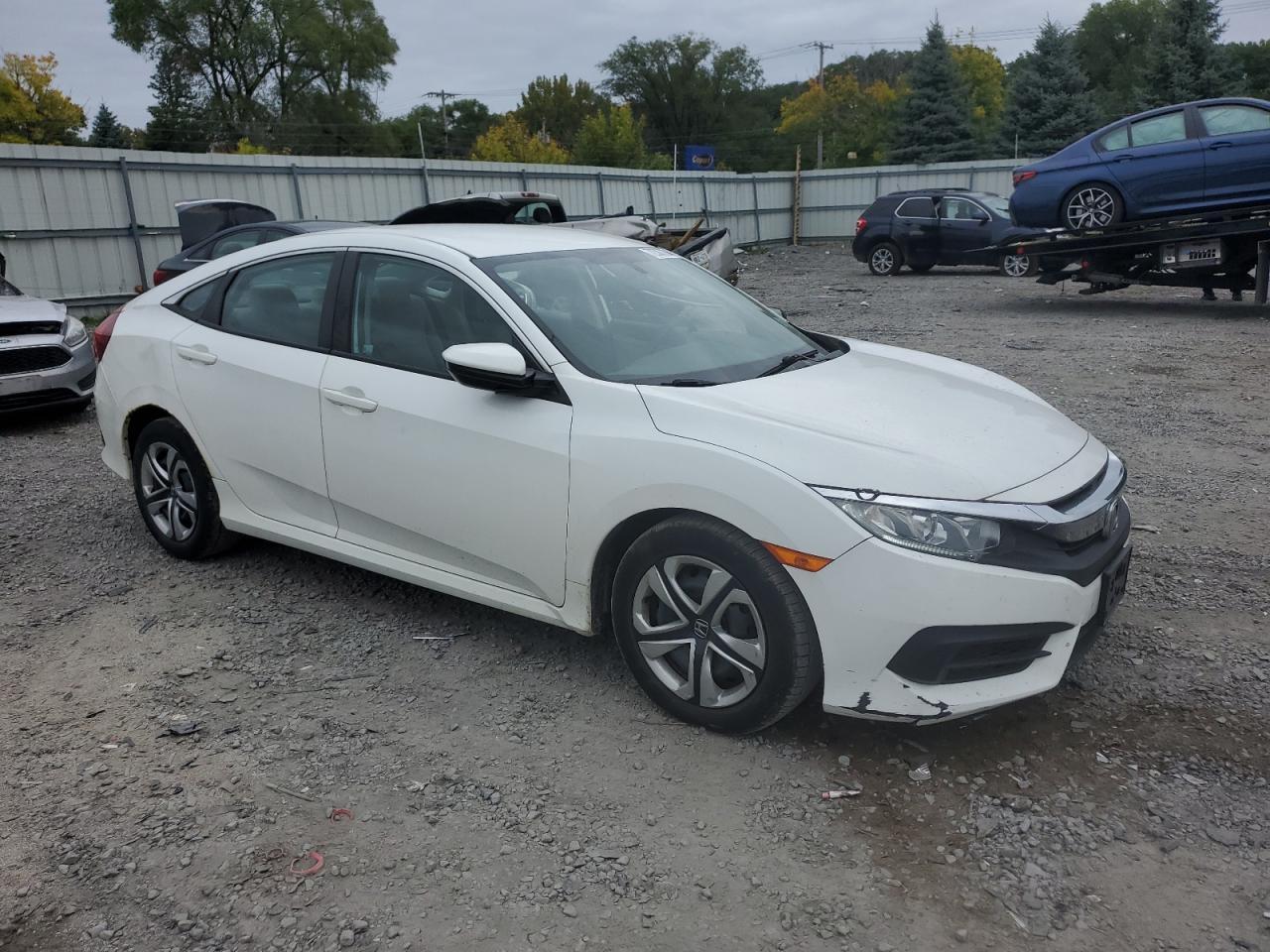 2017 HONDA CIVIC LX - Image 4