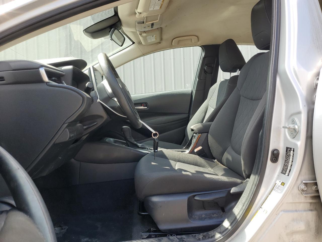 2021 TOYOTA COROLLA LE - Фото 7