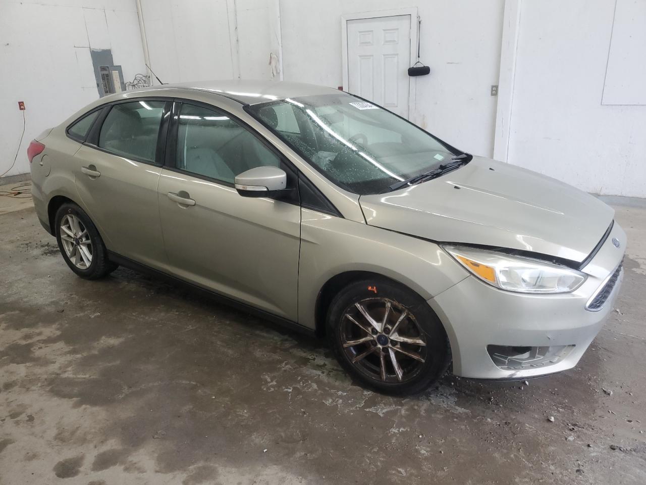 2016 FORD FOCUS SE - Image 4