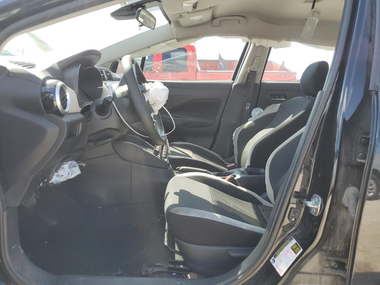 2021 NISSAN VERSA SV - Фото 7