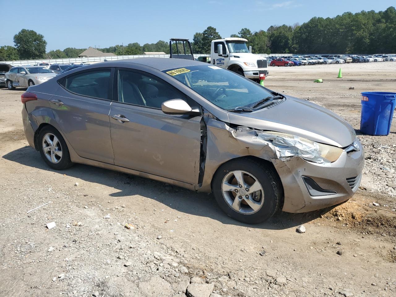 2015 HYUNDAI ELANTRA SE - Фото 4