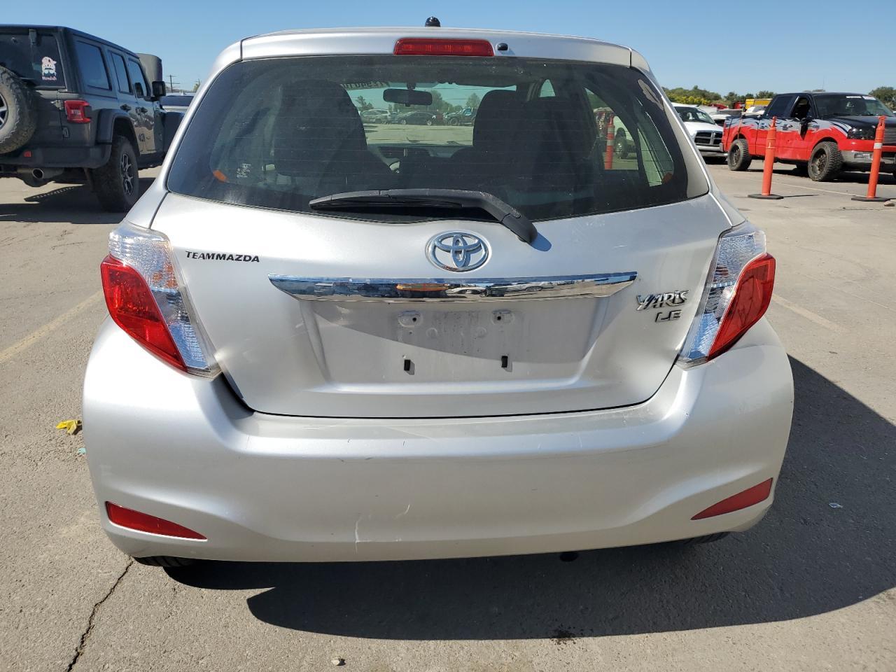 2014 TOYOTA YARIS - Фото 6