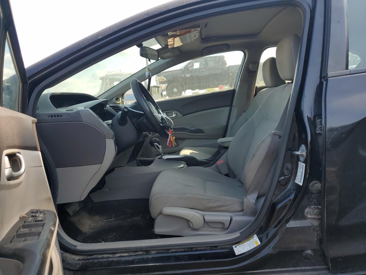 2012 HONDA CIVIC LX - Фото 7