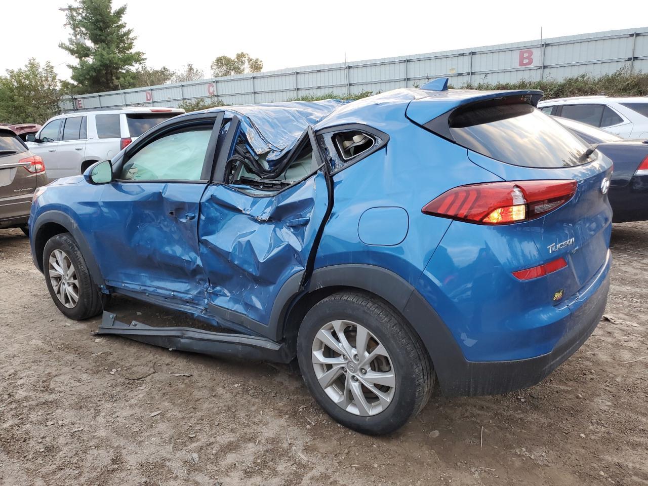 2019 HYUNDAI TUCSON SE - Image 2