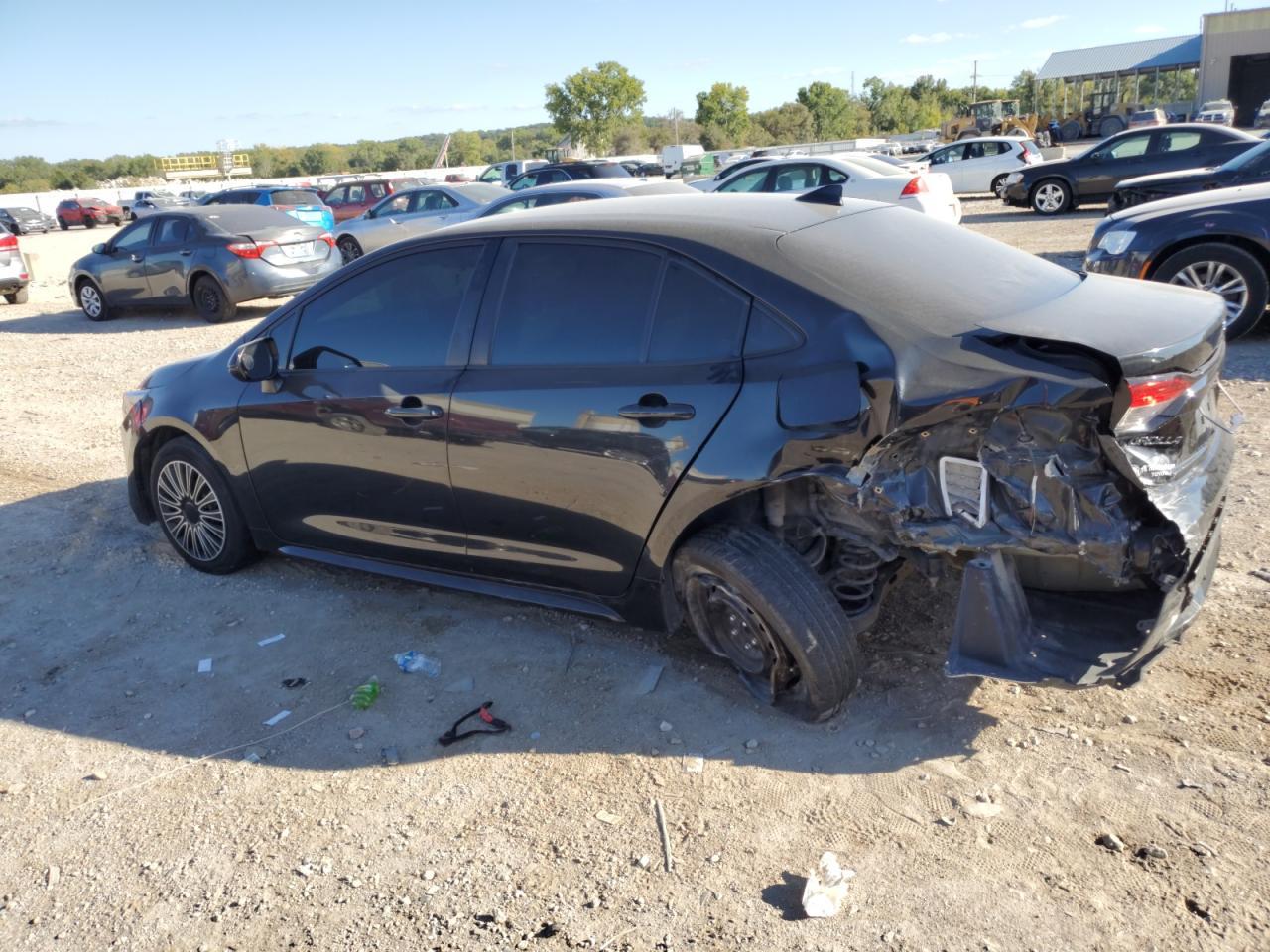 2020 TOYOTA COROLLA LE - Фото 2