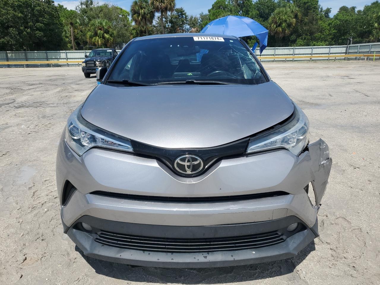 2018 TOYOTA C-HR XLE - Фото 5