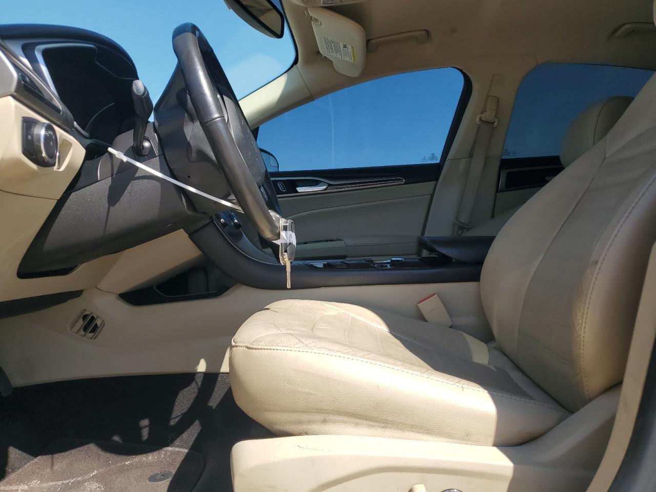 2014 FORD FUSION SE - Image 7