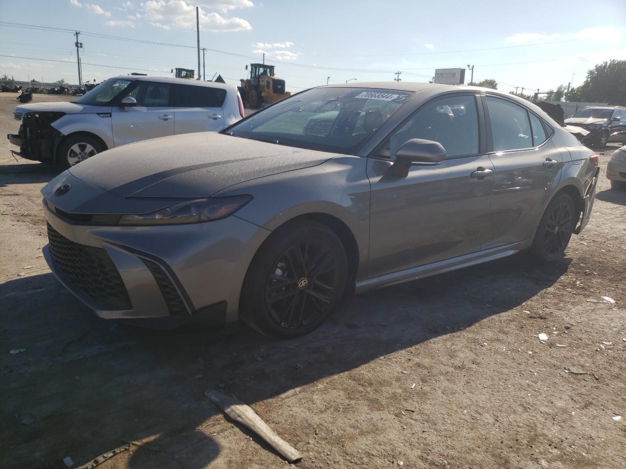 2025 TOYOTA CAMRY XSE