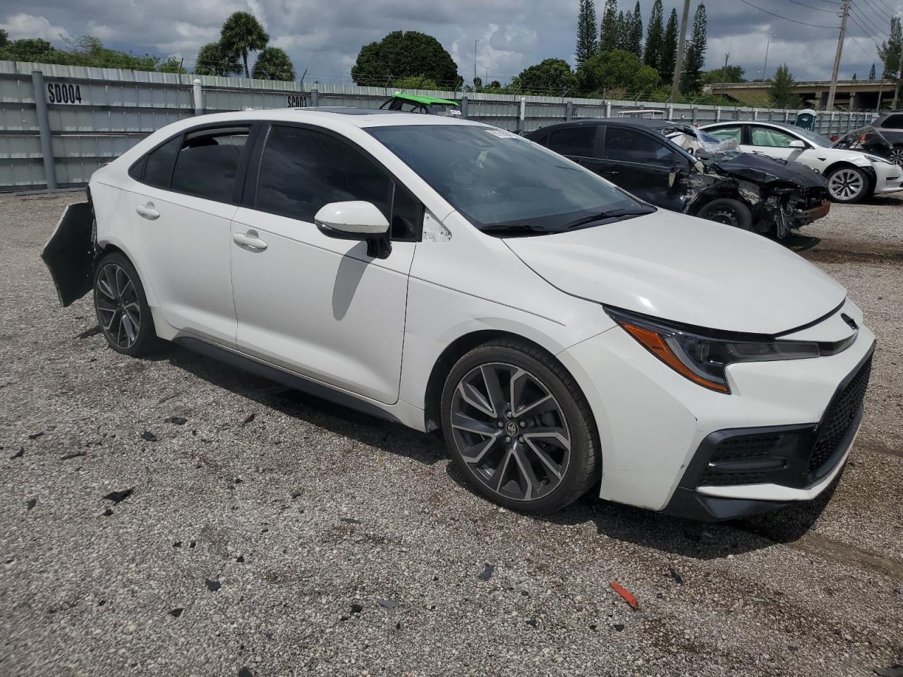 2022 TOYOTA COROLLA SE - Image 4