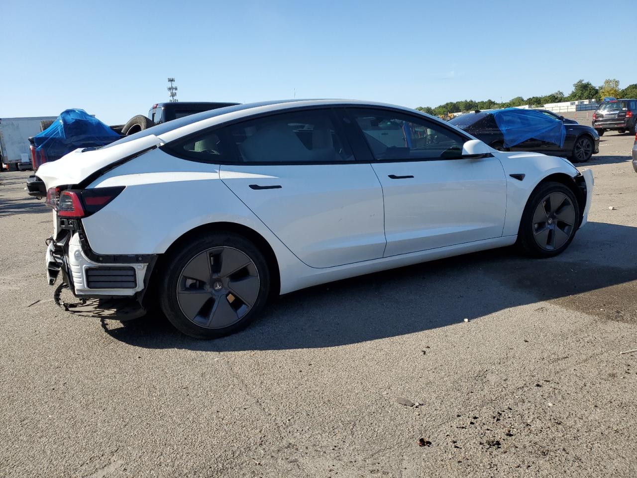 2022 TESLA MODEL 3 - Image 3
