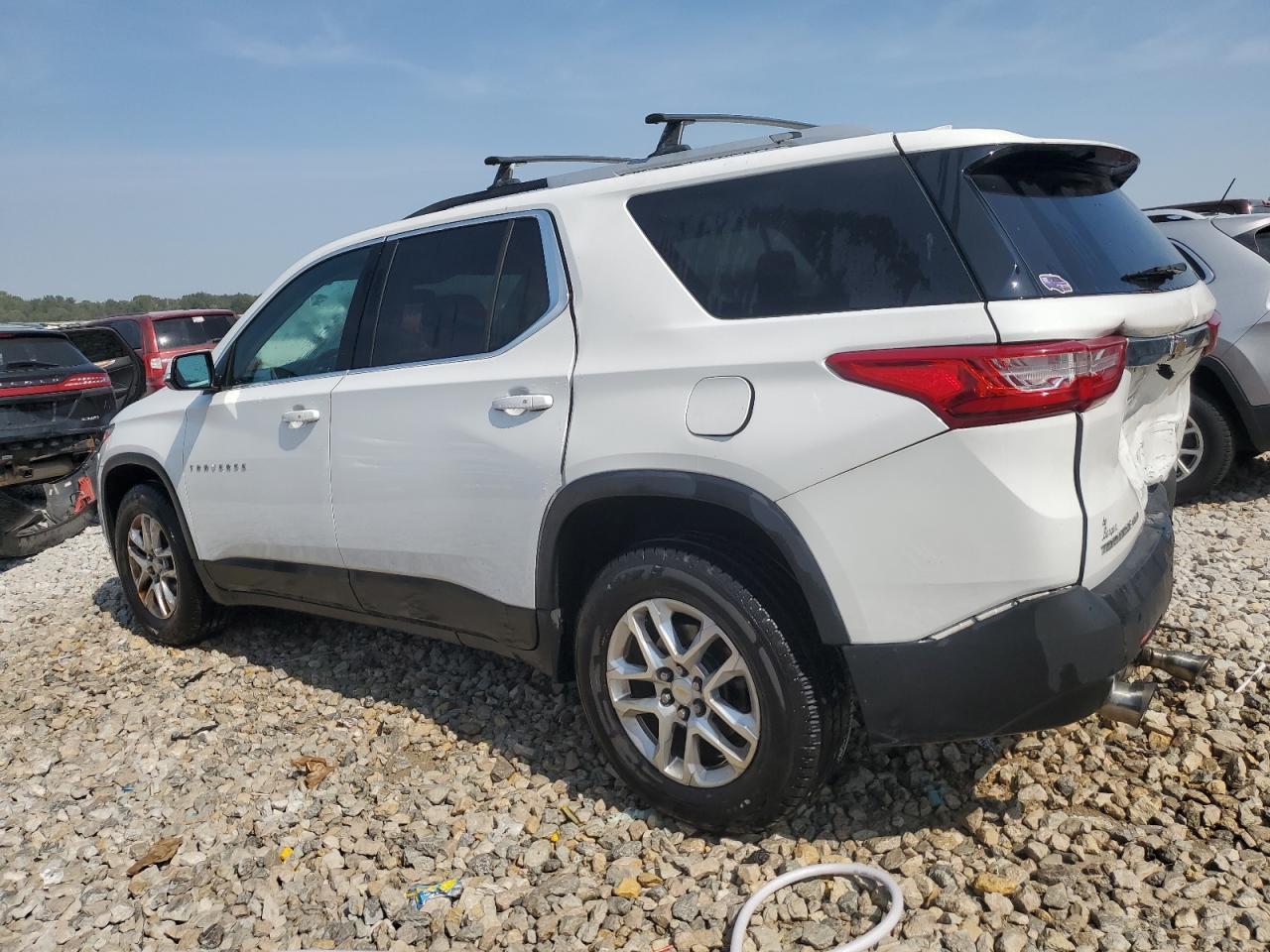 2018 CHEVROLET TRAVERSE L - Image 2