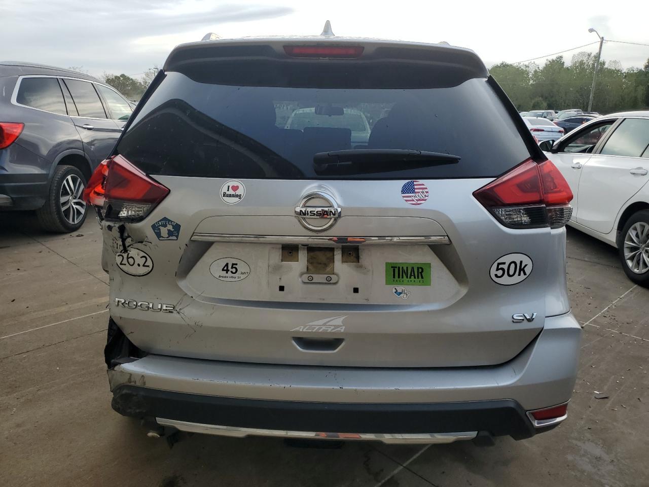 2018 NISSAN ROGUE S - Фото 6