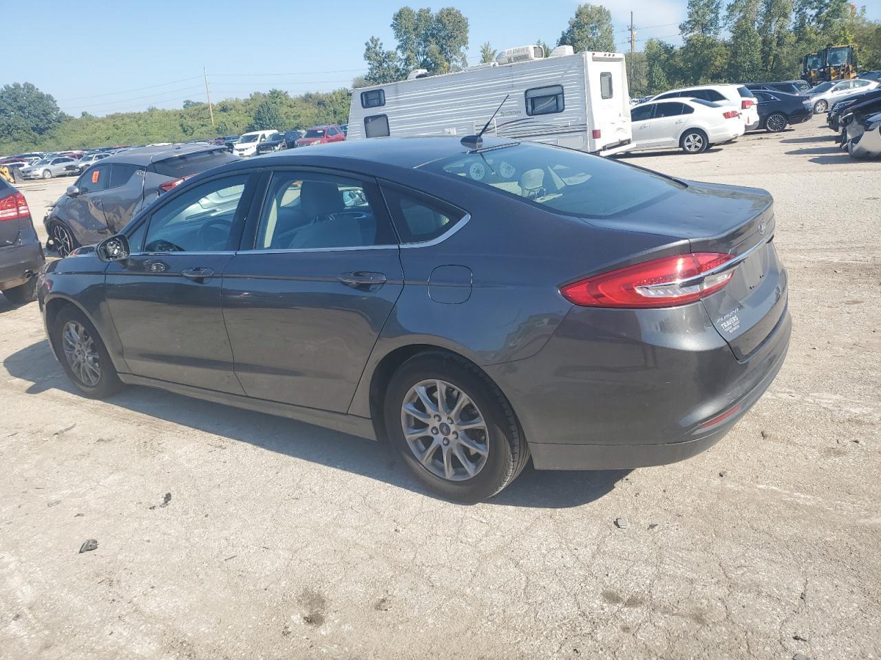 2017 FORD FUSION S - Image 2