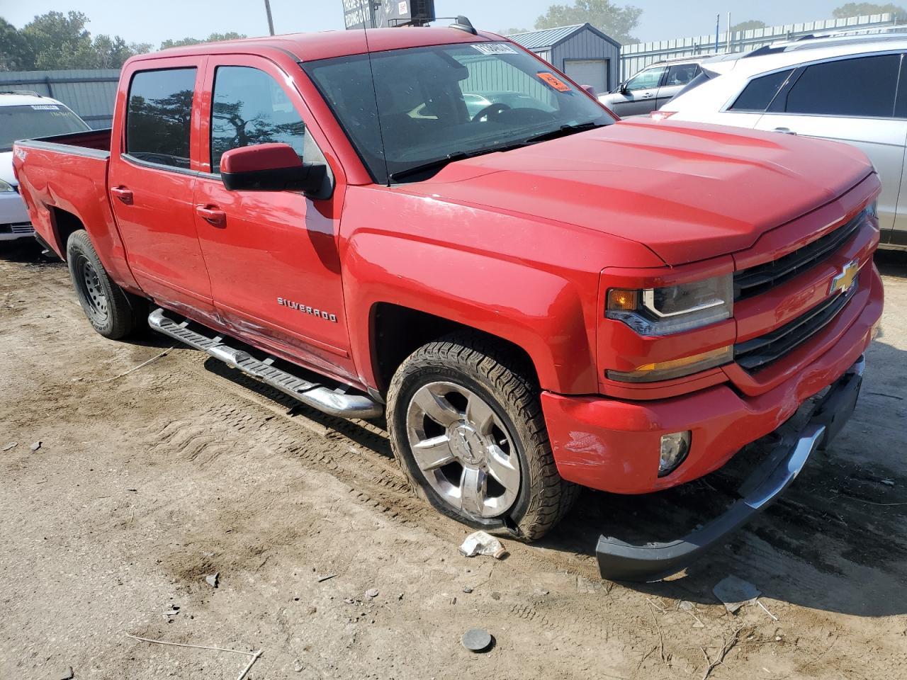 2018 CHEVROLET SILVERADO - Фото 4