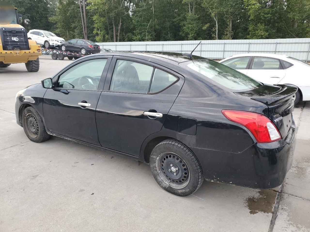 2016 NISSAN VERSA S - Фото 2