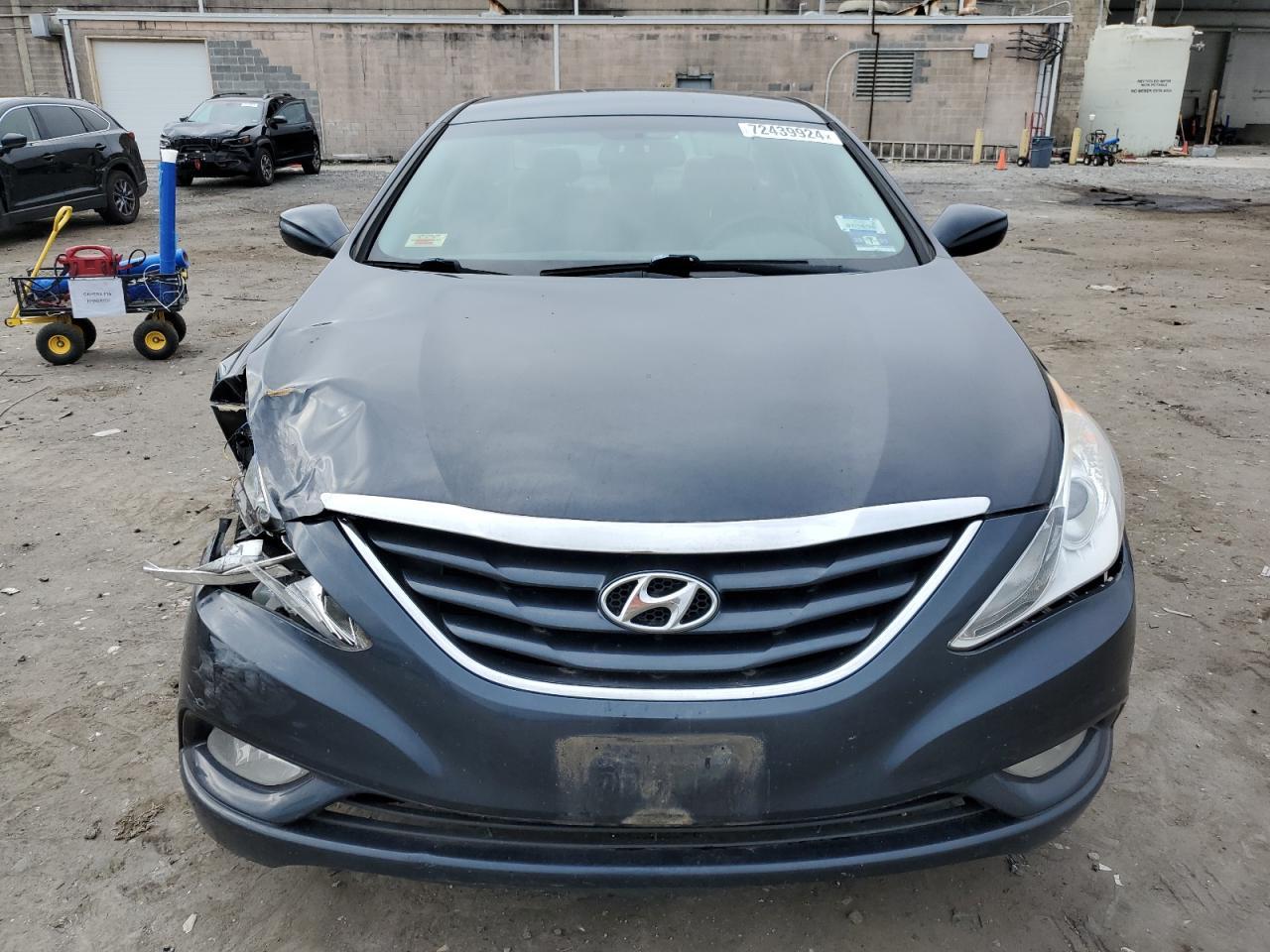 2013 HYUNDAI SONATA GLS - Image 5