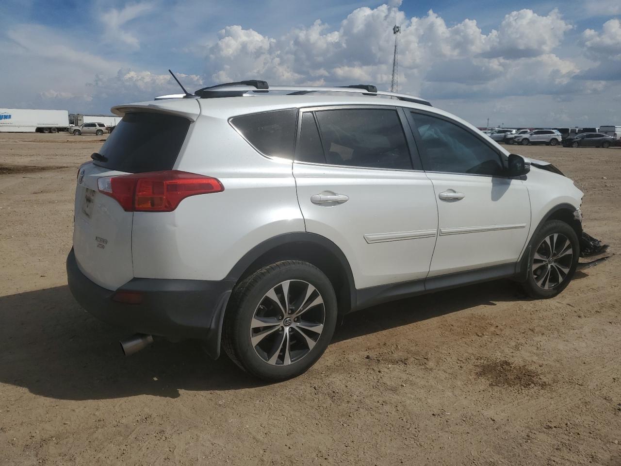 2015 TOYOTA RAV4 LIMIT - Фото 3