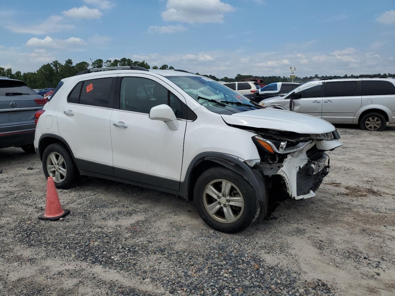 2018 CHEVROLET TRAX 1LT - Фото 4