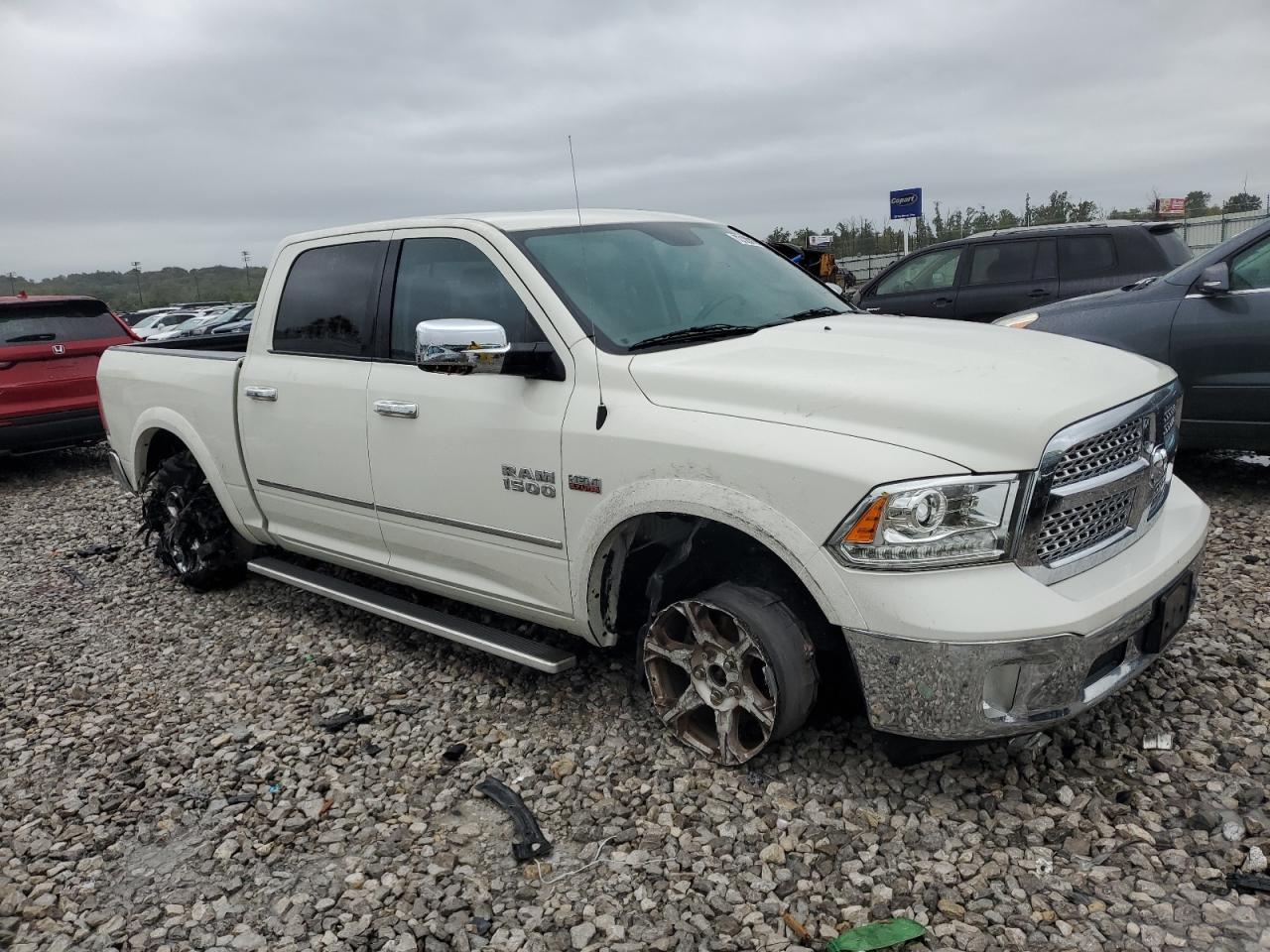 2017 RAM 1500 LARAM - Image 4