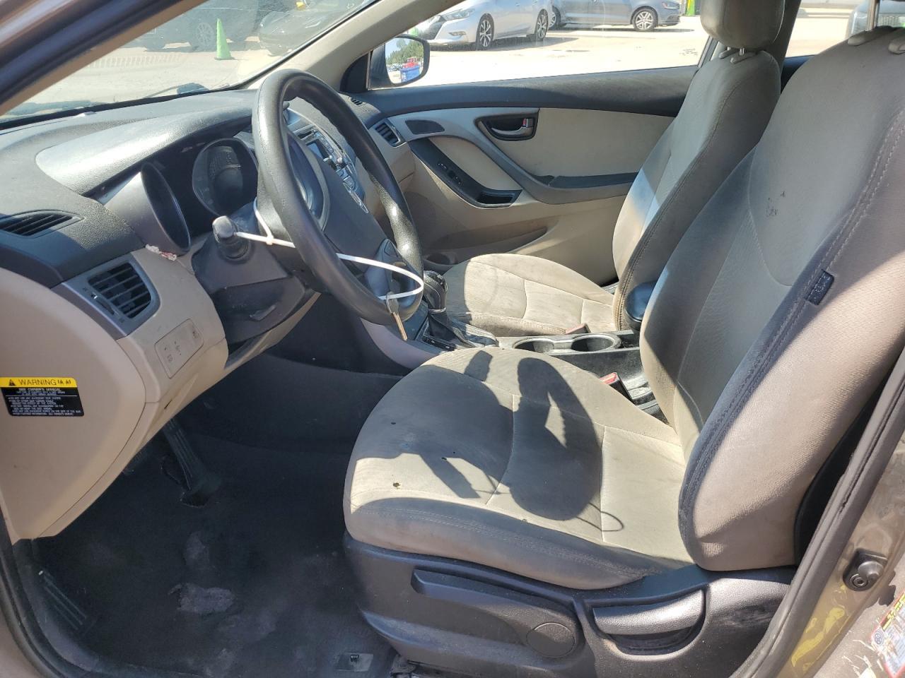 2015 HYUNDAI ELANTRA SE - Фото 7