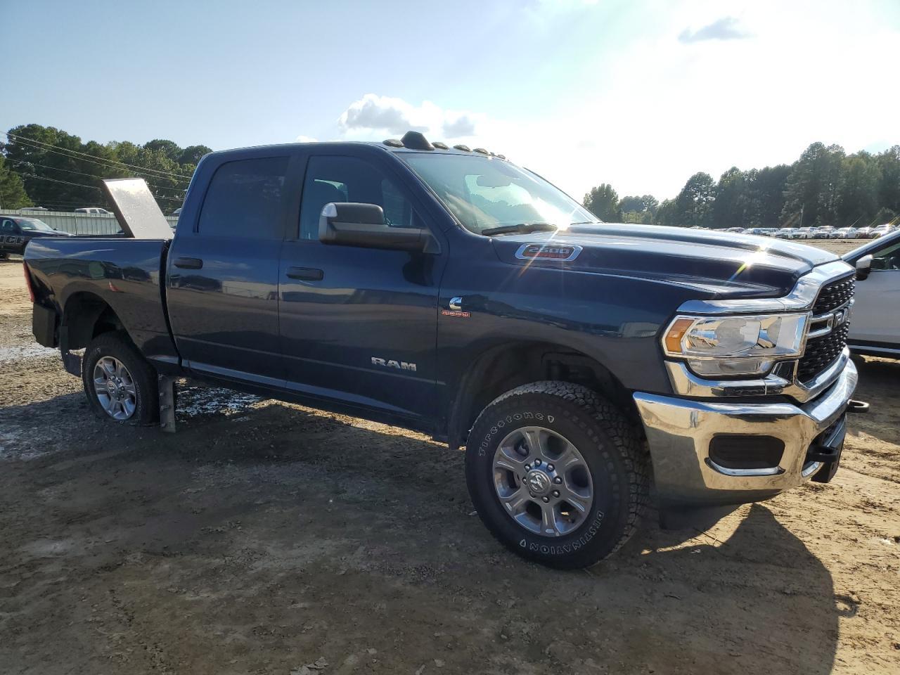 2022 RAM 2500 BIG H - Image 4