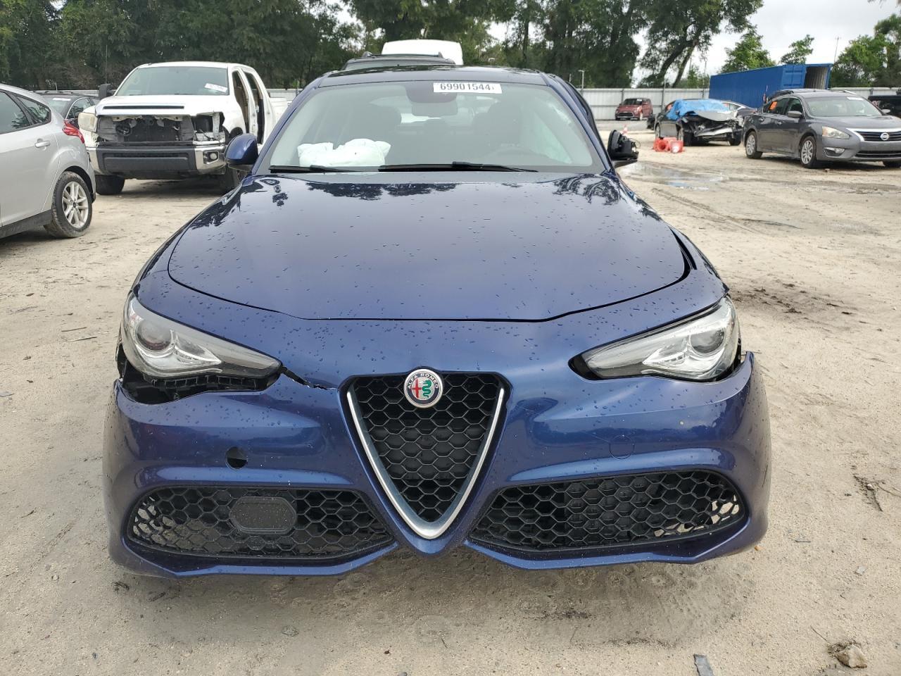 2017 ALFA ROMEO GIULIA Q4 - Фото 5