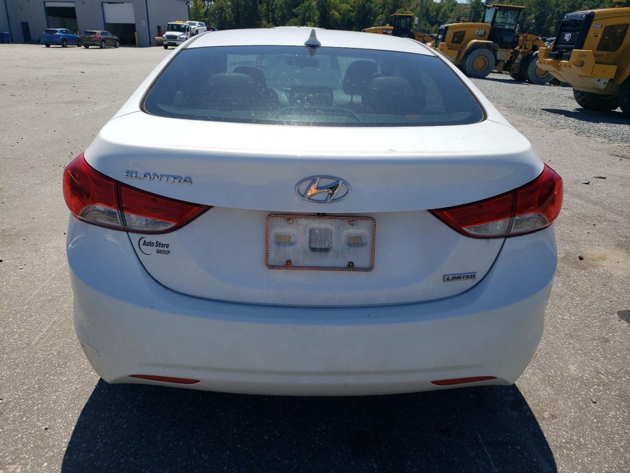 2013 HYUNDAI ELANTRA GL - Image 6