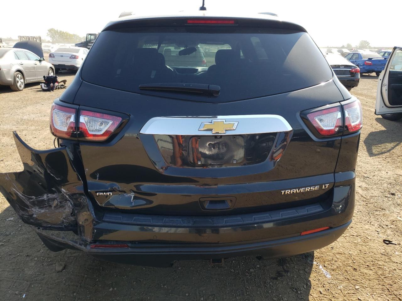 2015 CHEVROLET TRAVERSE L - Фото 6