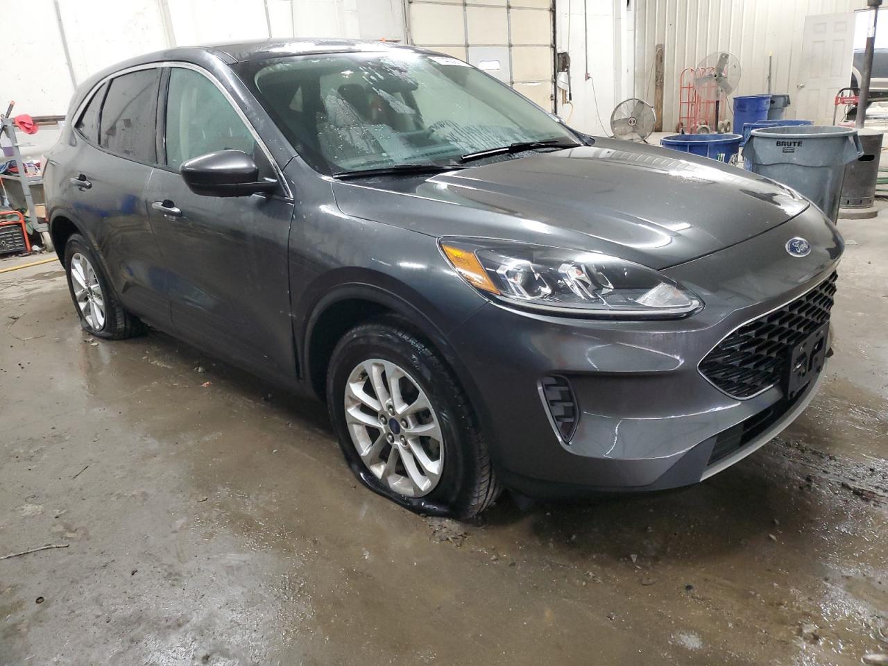2020 FORD ESCAPE SE - Фото 4