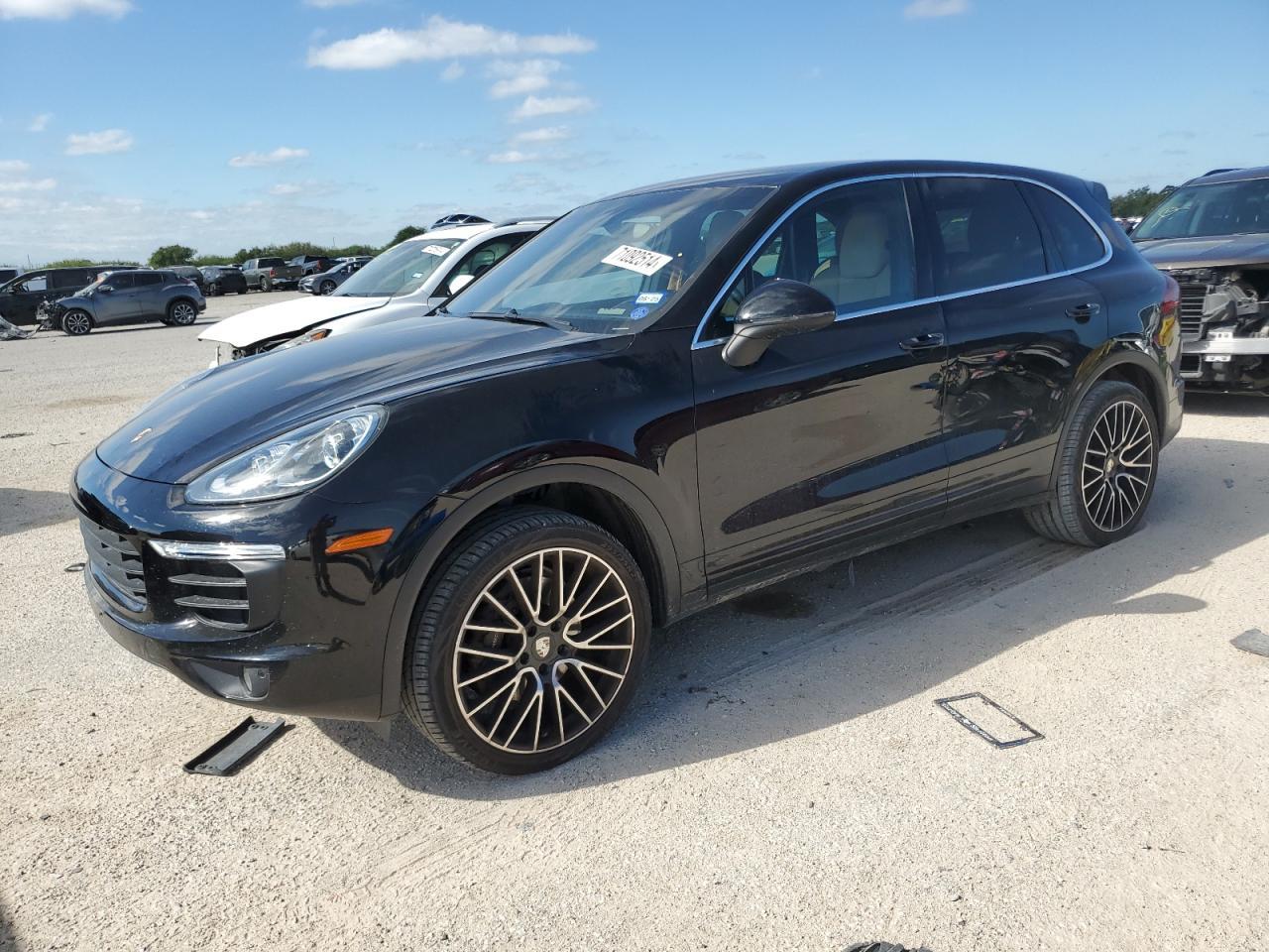 2018 PORSCHE CAYENNE