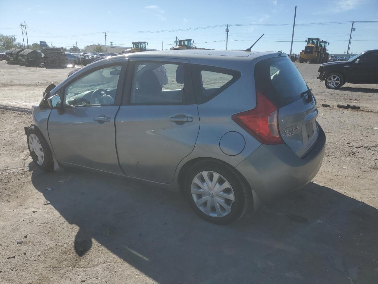 2015 NISSAN VERSA NOTE - Фото 2