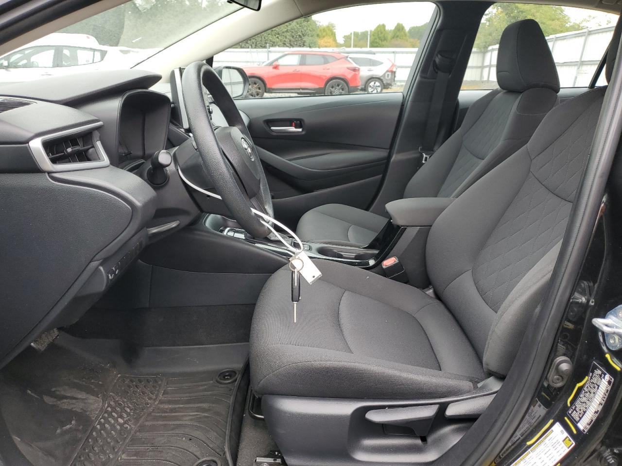 2021 TOYOTA COROLLA LE - Image 7