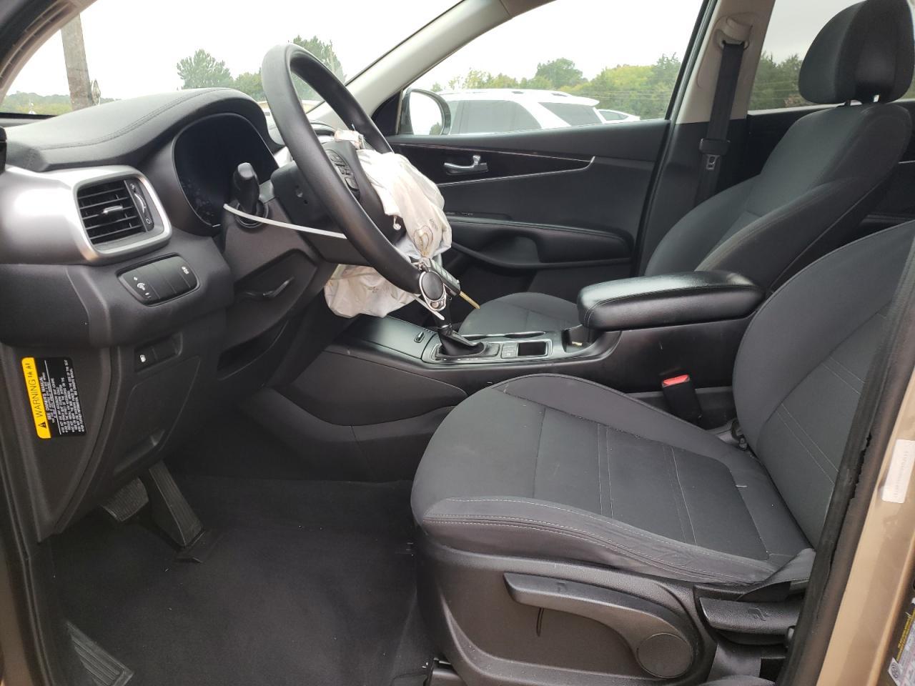 2016 KIA SORENTO LX - Image 7