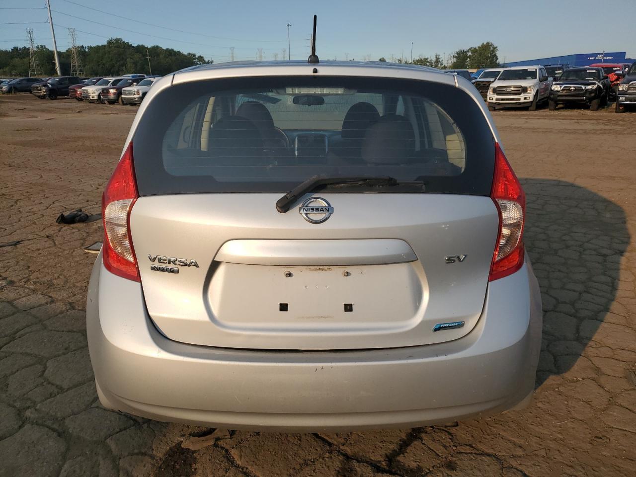2014 NISSAN VERSA NOTE - Фото 6
