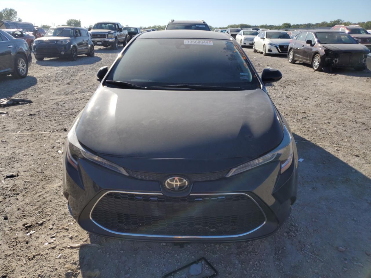 2020 TOYOTA COROLLA LE - Фото 5