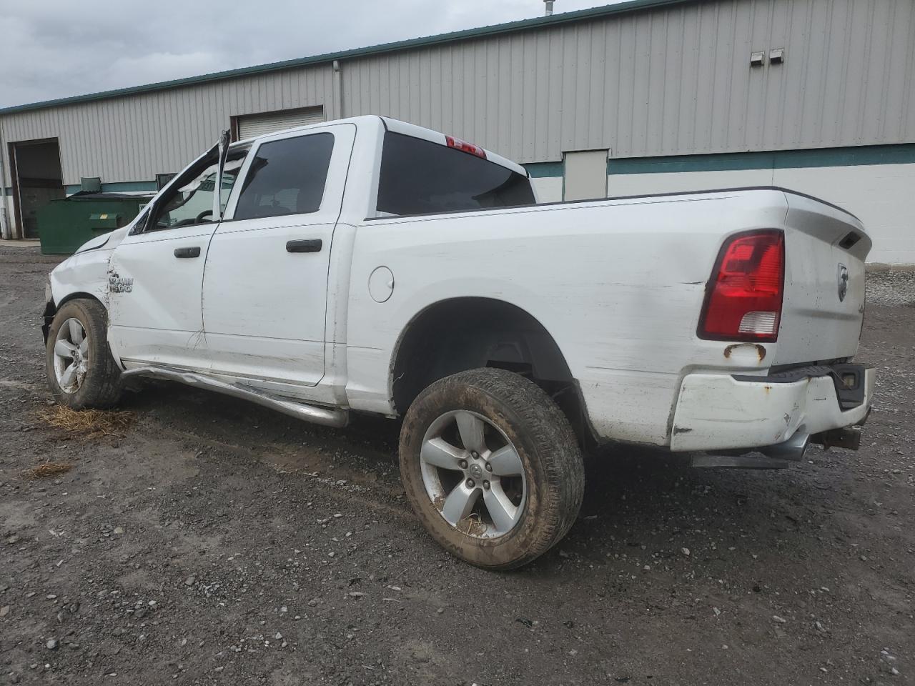 2014 RAM 1500 ST - Image 2