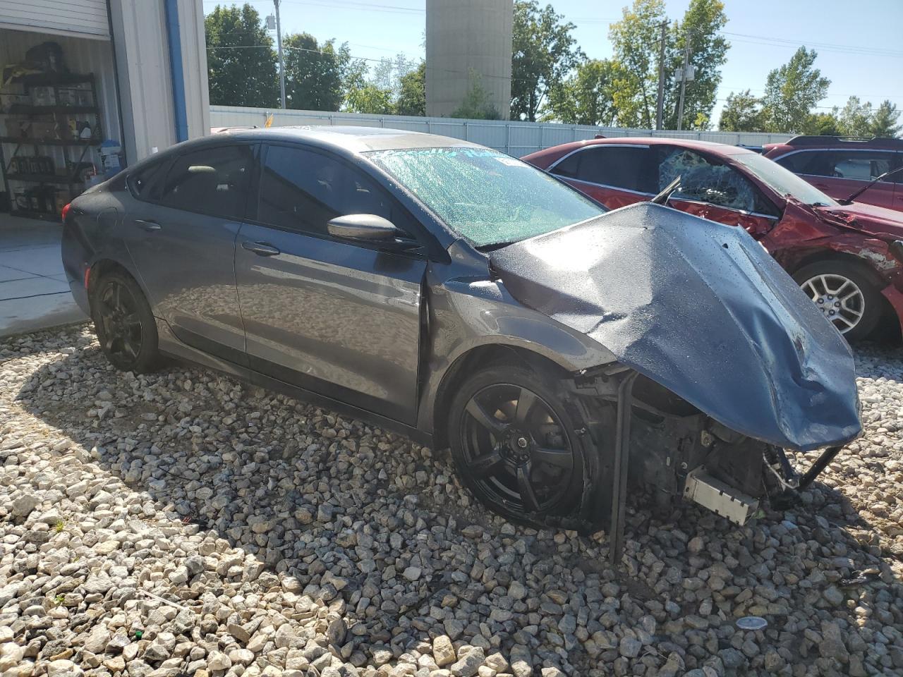 2015 CHRYSLER 200 S - Image 4