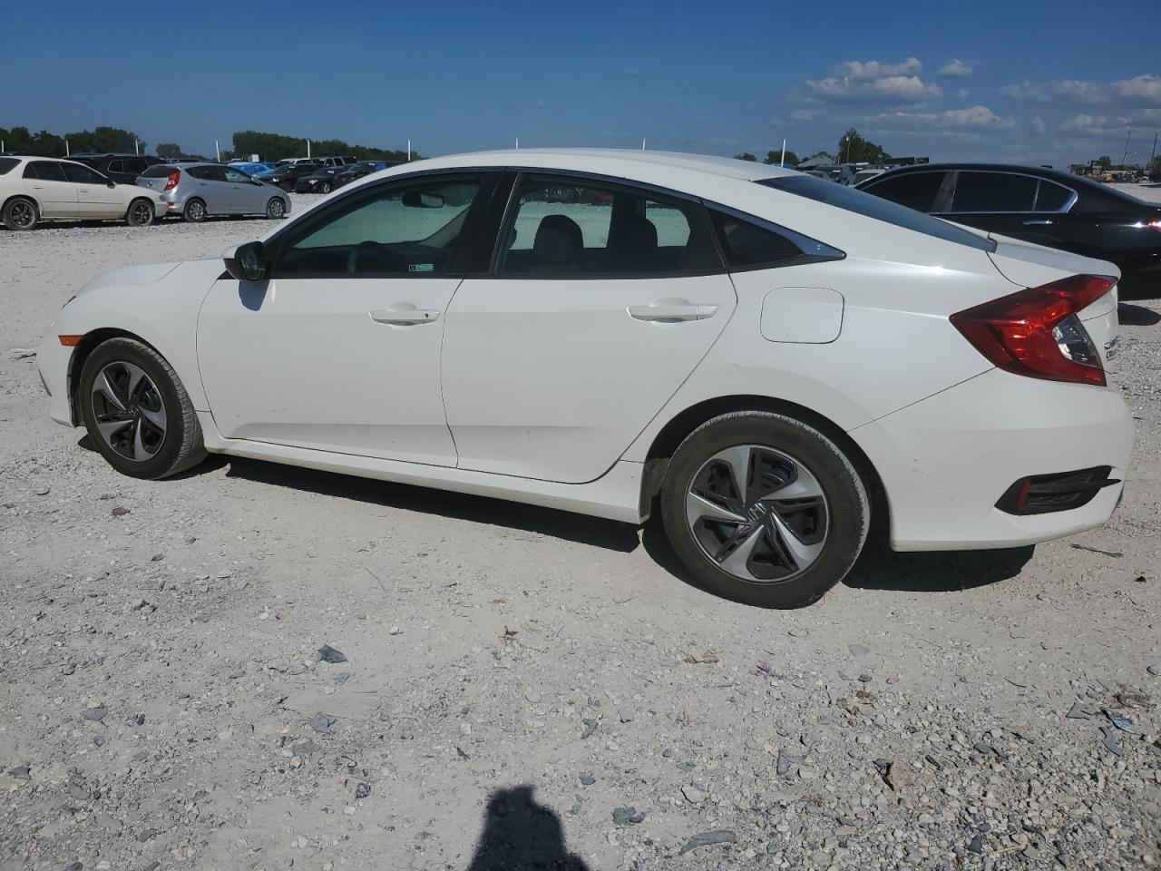 2019 HONDA CIVIC LX - Image 2