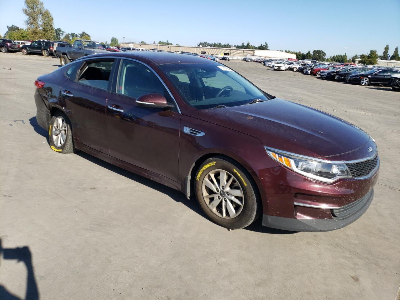 2016 KIA OPTIMA LX - Фото 4